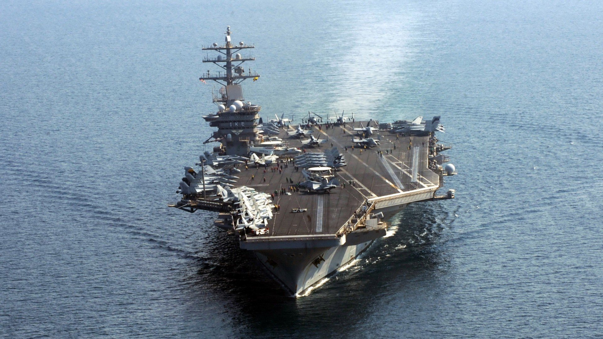 _水上涂鸦赛：运动与艺术的奇特结合_，水上绘画